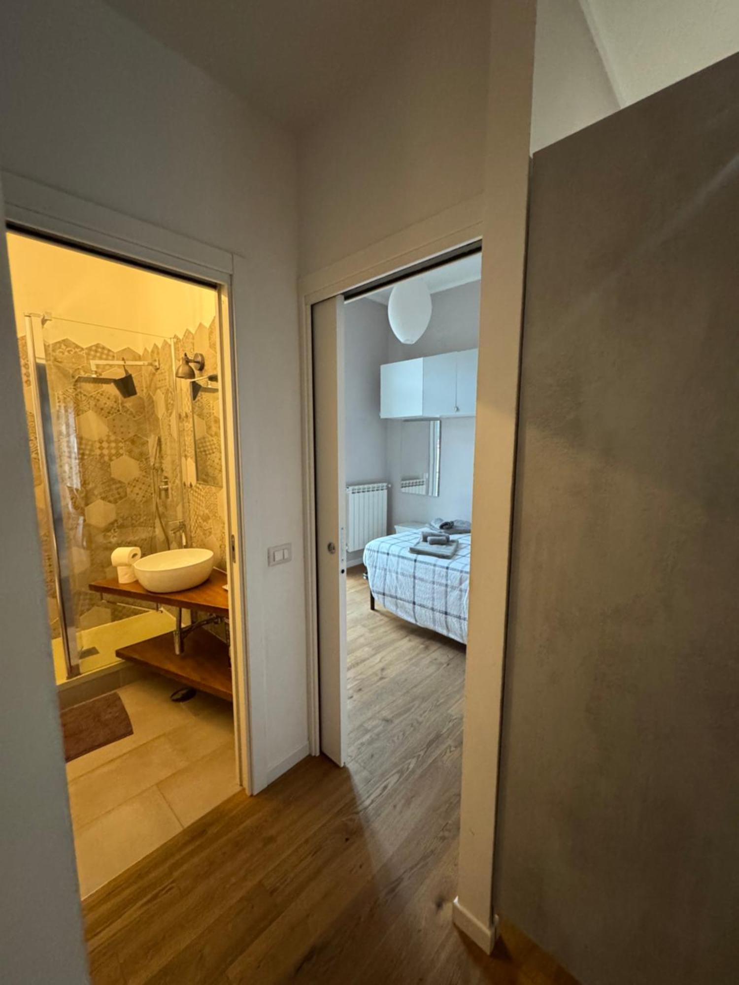 Central And Cosy Apartament Bologna Kültér fotó
