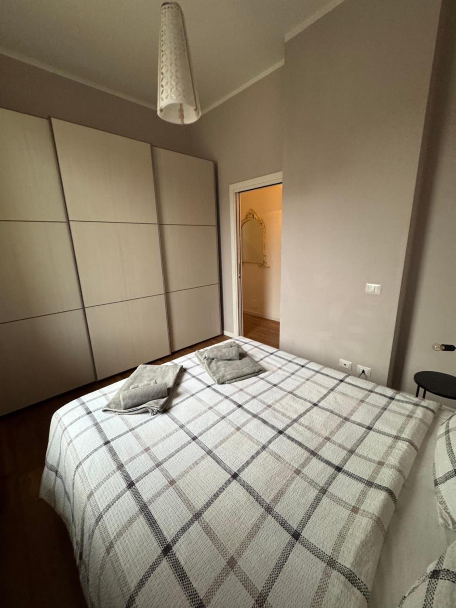 Central And Cosy Apartament Bologna Kültér fotó
